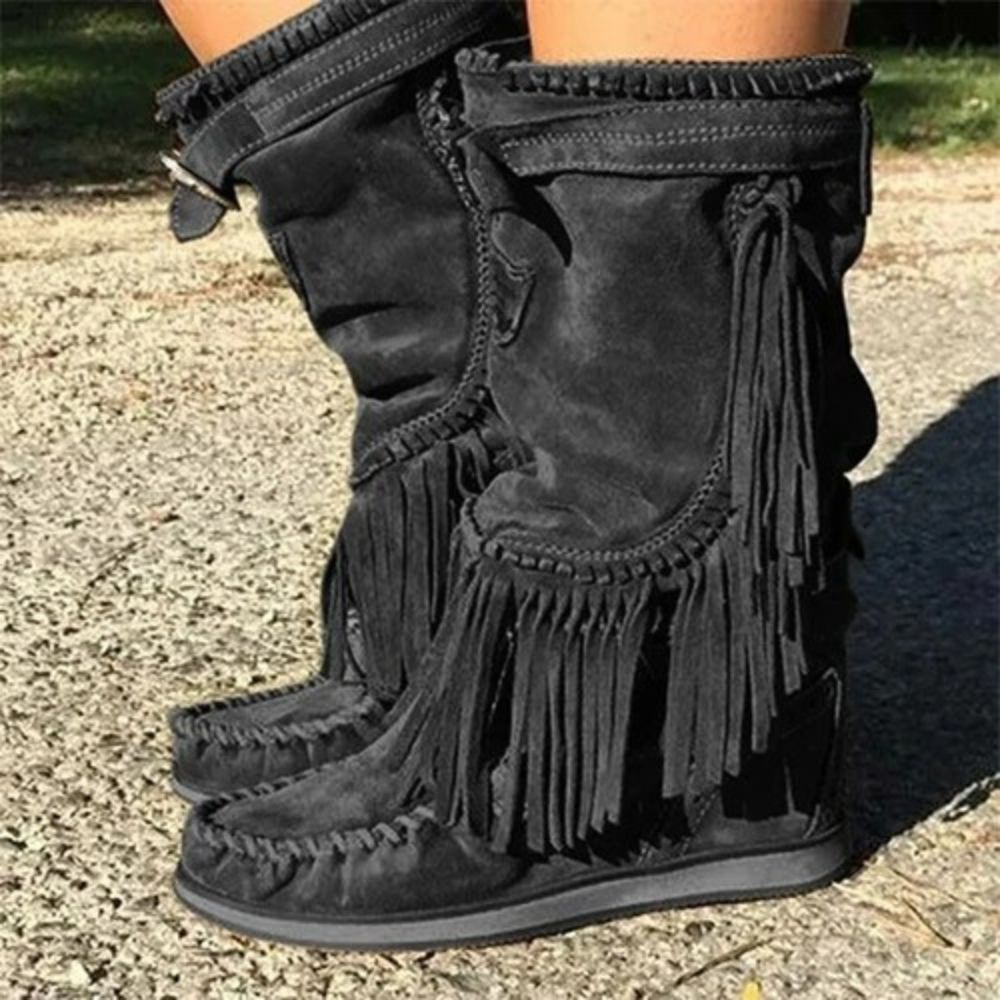 Botas de media caña para mujer, ideales para otoño e invierno, ofrecen comodidad y estilo para días fríos.